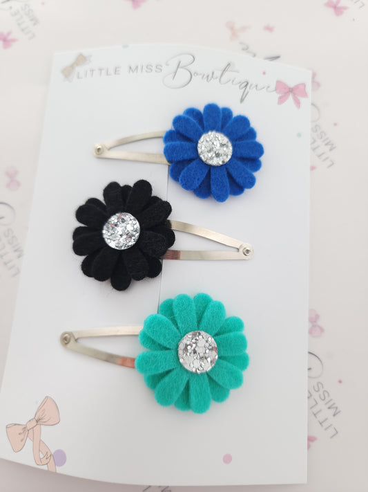 NEW Felt Daisies
