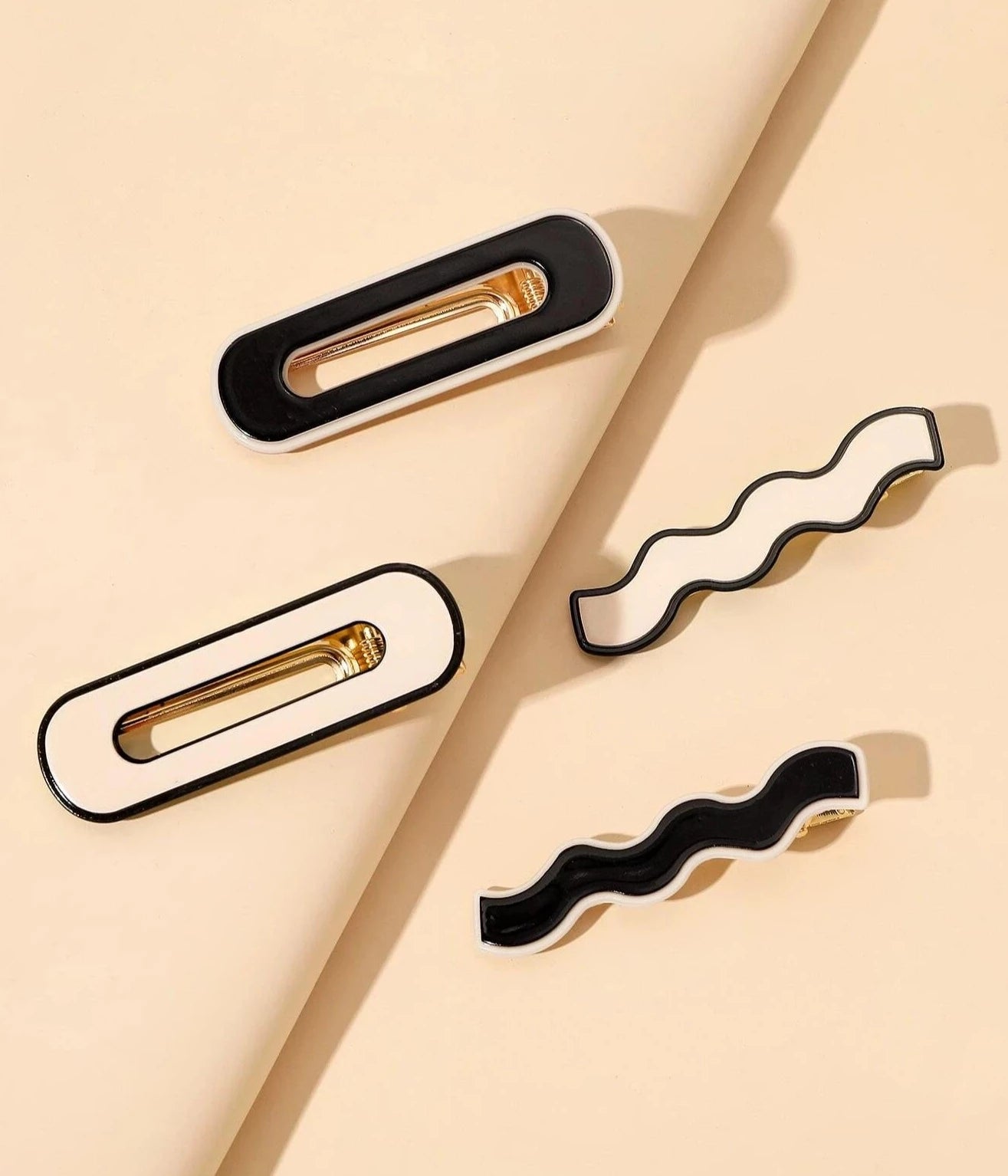 French Black/White Fringe Clips