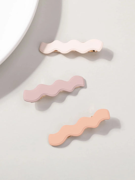 Cream Swirl Fringe Clips