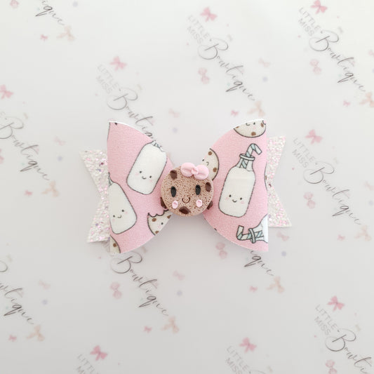 Pink Cookies n' Milk Bow