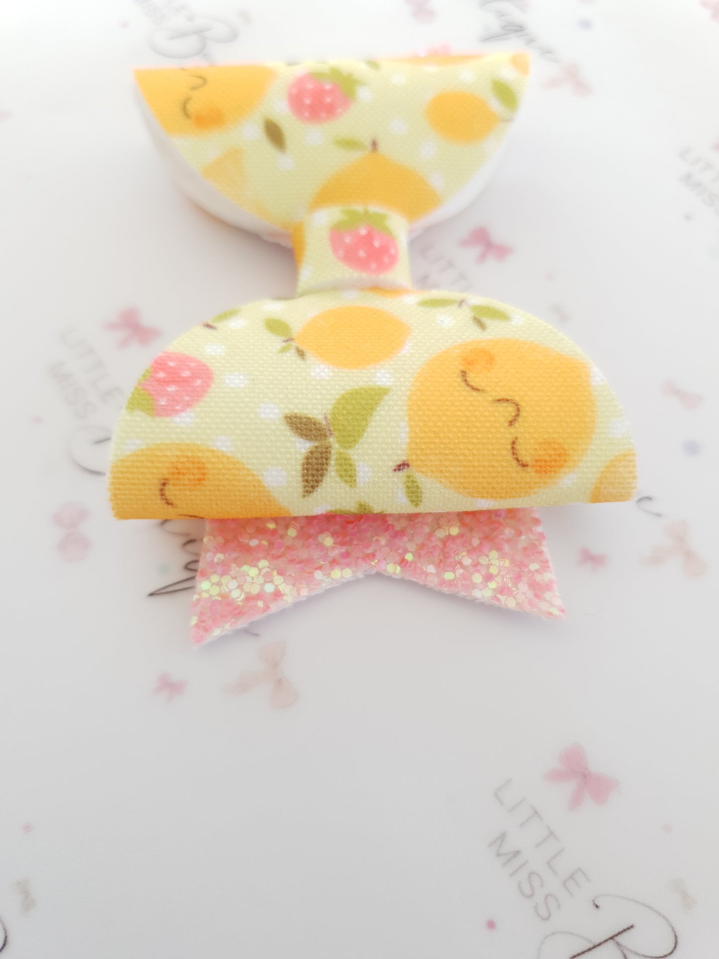 Strawberry Lemonade Bow
