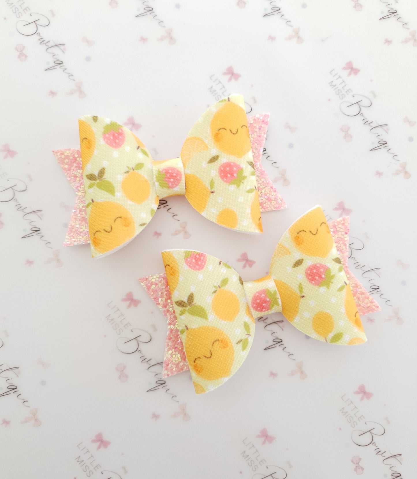 Strawberry Lemonade Bow