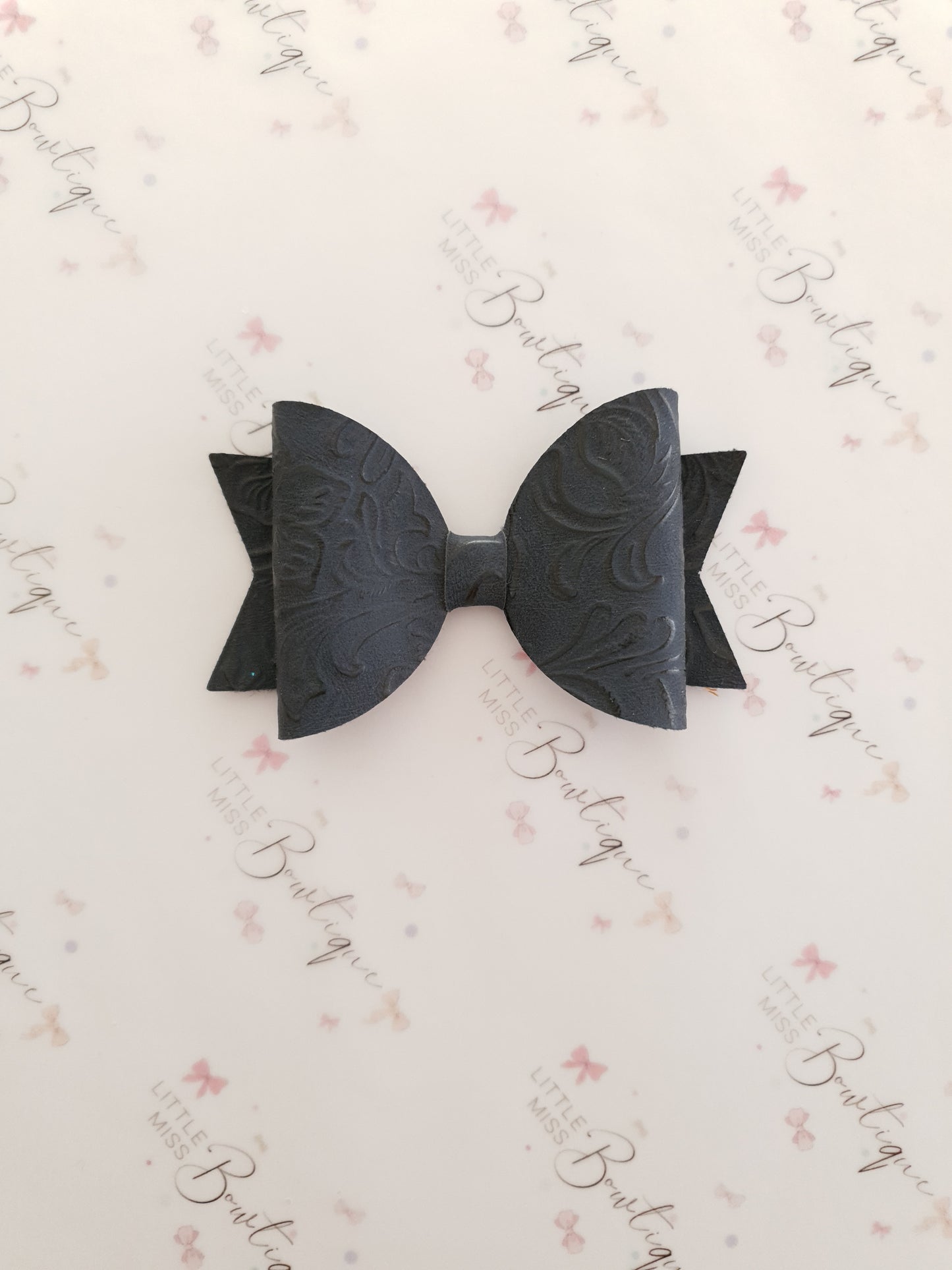 Vintage Embossed Faux Leather Bows (4 colours)