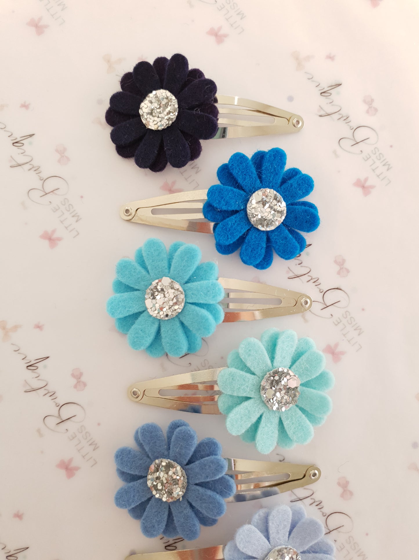 Blue Daisy Snap Clips