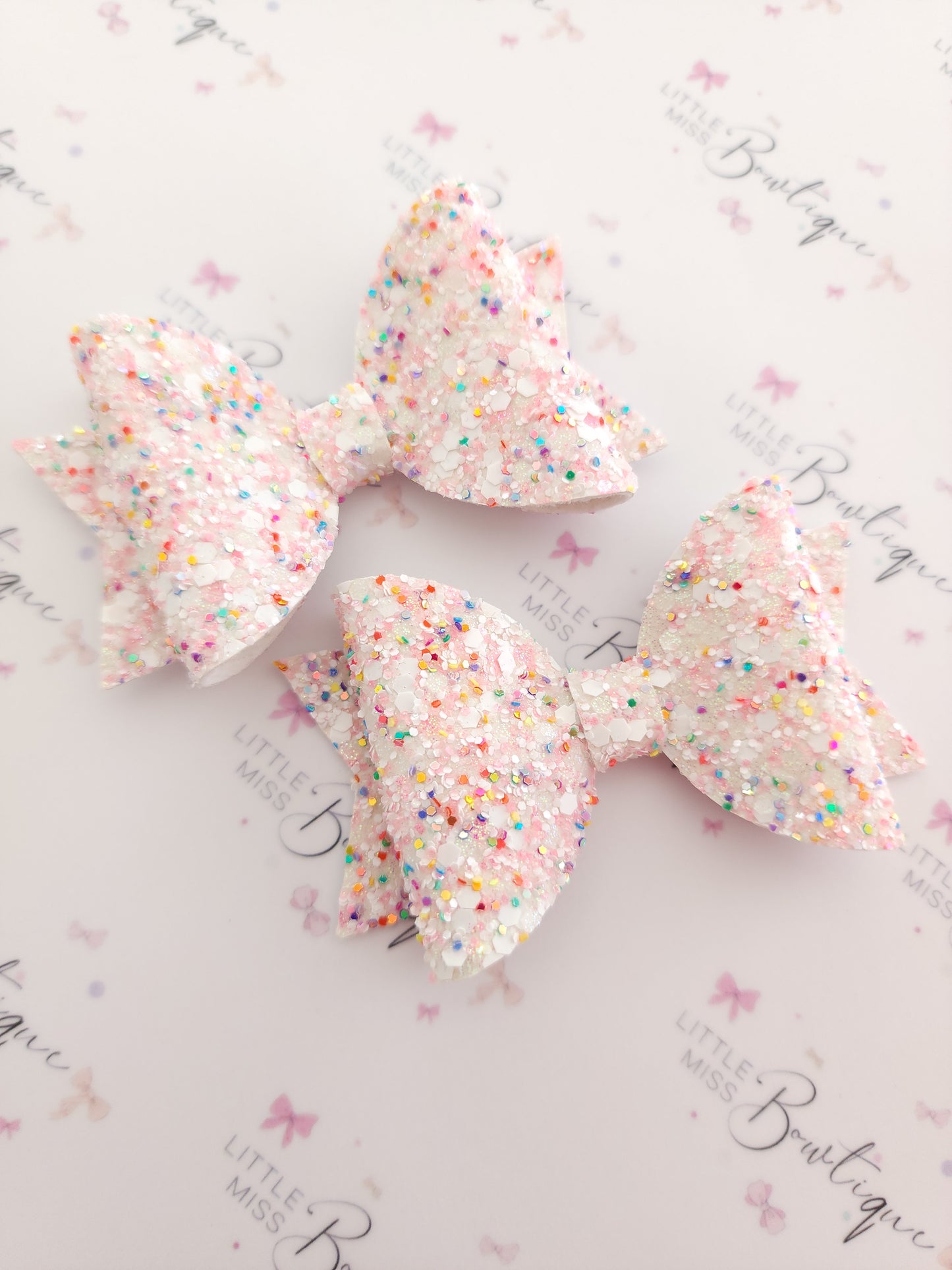 Party Popper Bows