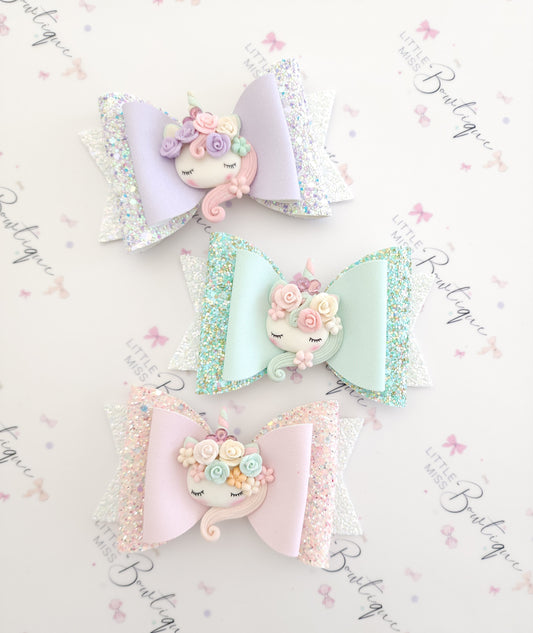 Sleeping Beauty Unicorn bows (3 styles)