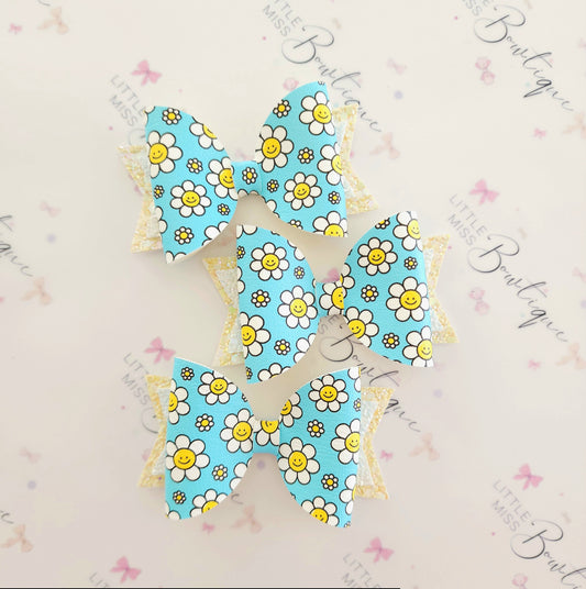 Bright Happy Daisies