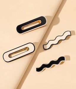French Black/White Fringe Clips