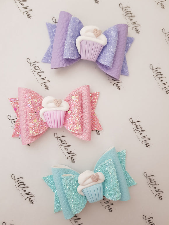 Sweet Cupcake Bows