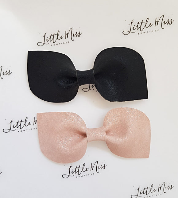Neutral Pinch Bows
