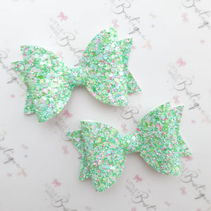 Crushed Mint Bows