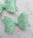 Crushed Mint Bows