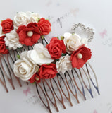 Small Red Floral Comb