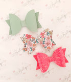 Ava Spring Bows