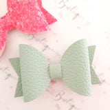 Ava Spring Bows
