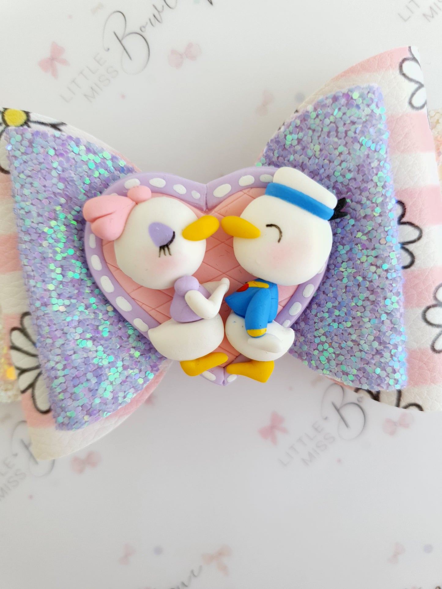 Daisy & Donald Love Bubble