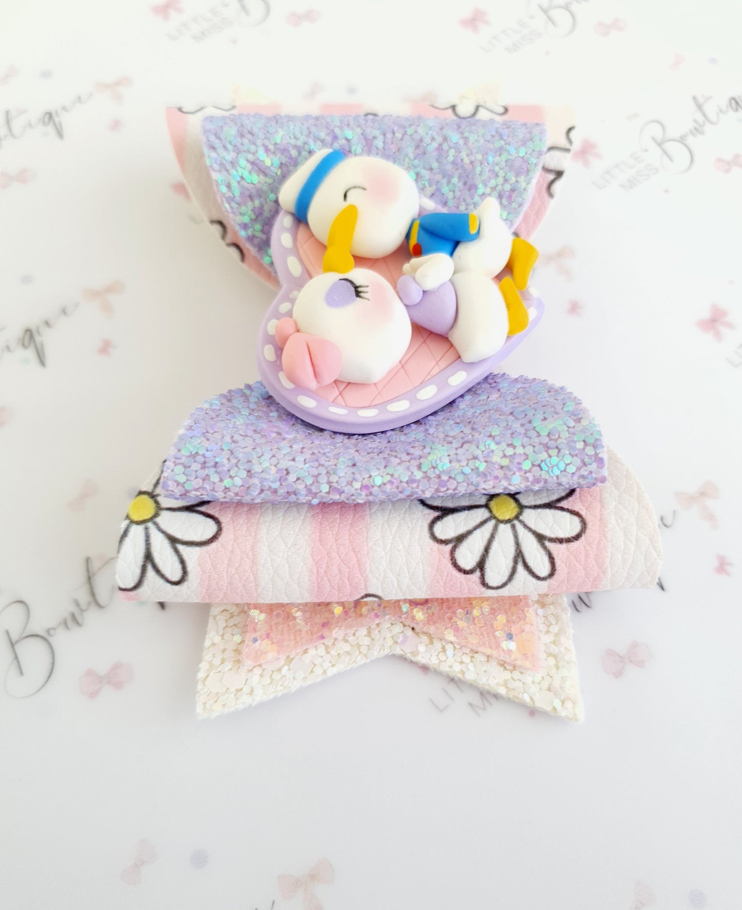 Daisy & Donald Love Bubble