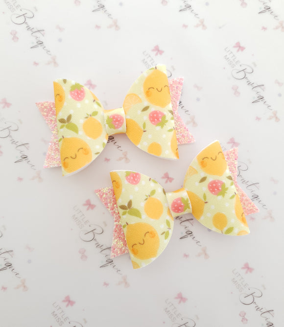 Strawberry Lemonade Bow