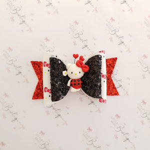 Hello Kitty Bugs