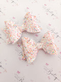 Party Popper Bows