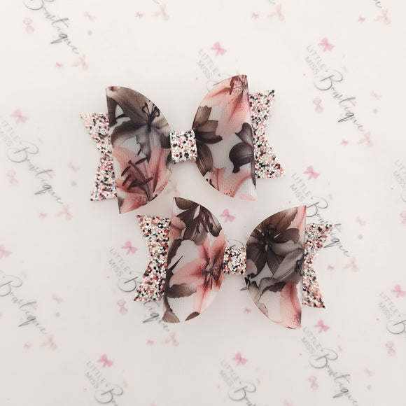 Lily Copper Bow
