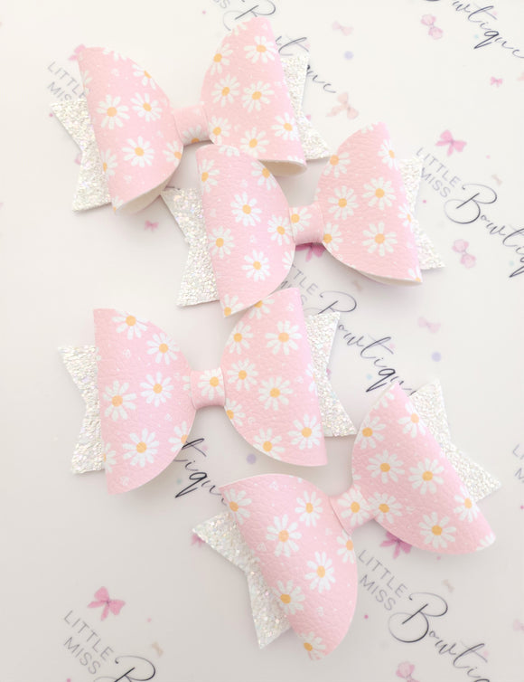 Pink Daisies