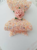 Crushed Seashells Bow