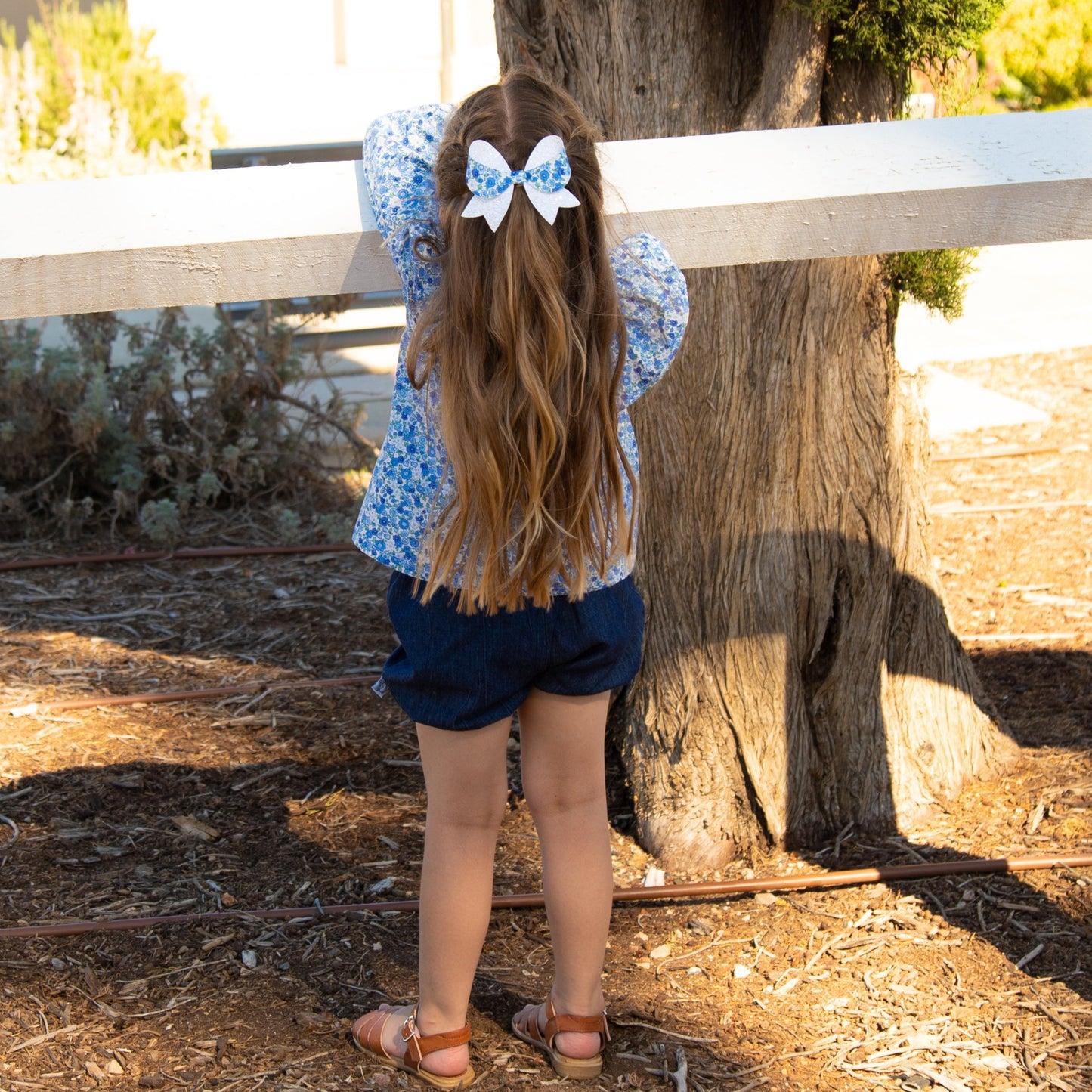 Blue Floral Serene Bow